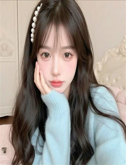 点击破亿：《爱上处女座》叙事手法解析：时间线安排与视角切换技巧探讨